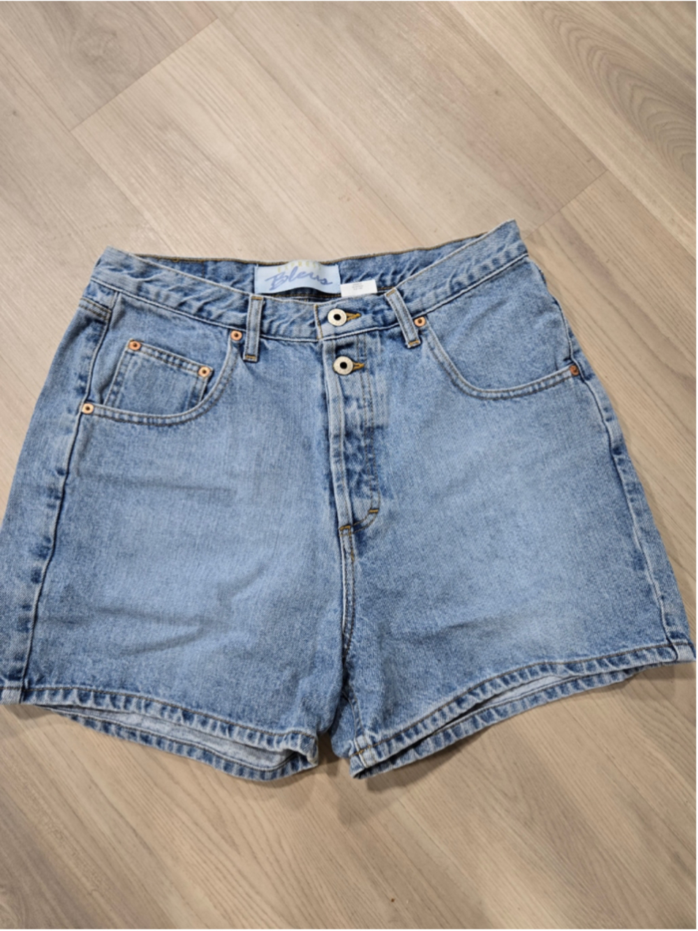 Women's Express Bleus Jean Shorts Size 14 Blue